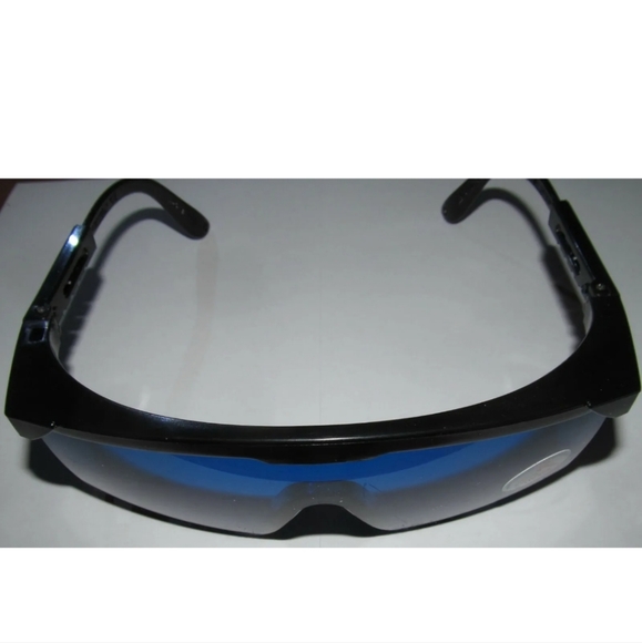 Set of 2 Laser Protection Glasses/Goggles - Picture 4 of 8